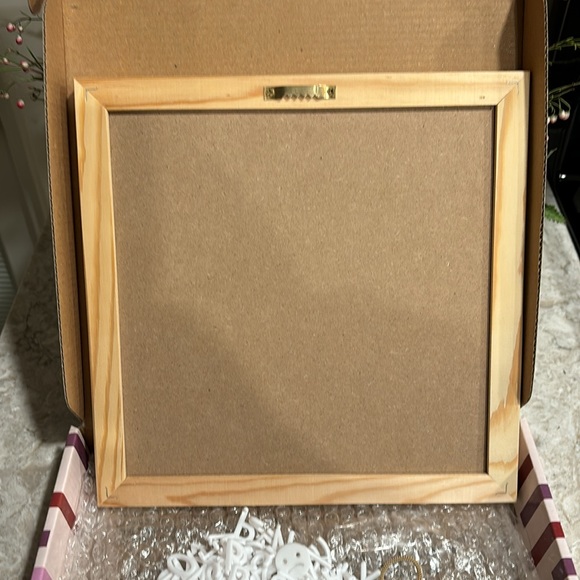 XO Sienna Felt Message Board NIB - Picture 6 of 6